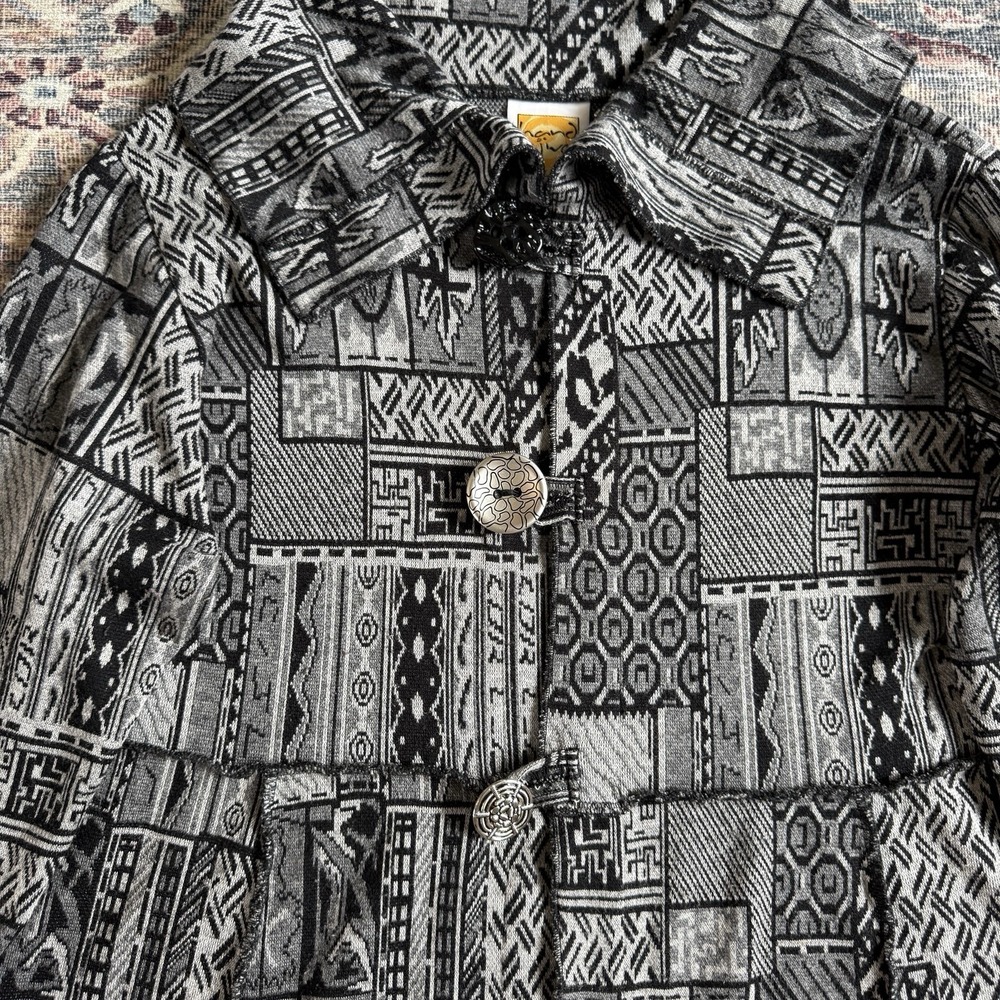 Hand Jive‎ Tapestry Jacket Sz L Black Southwestern Tribal Handmade Long Art $168 - Picture 3 of 9